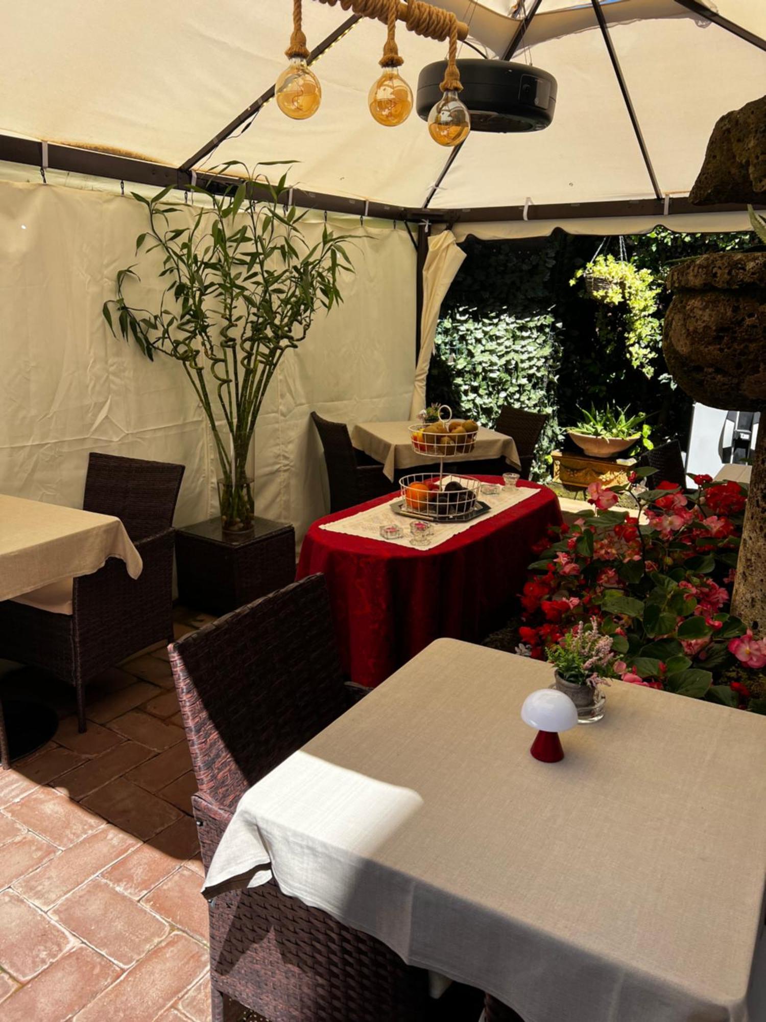 Luxury Corte Di Re Artu Λούκα Εξωτερικό φωτογραφία