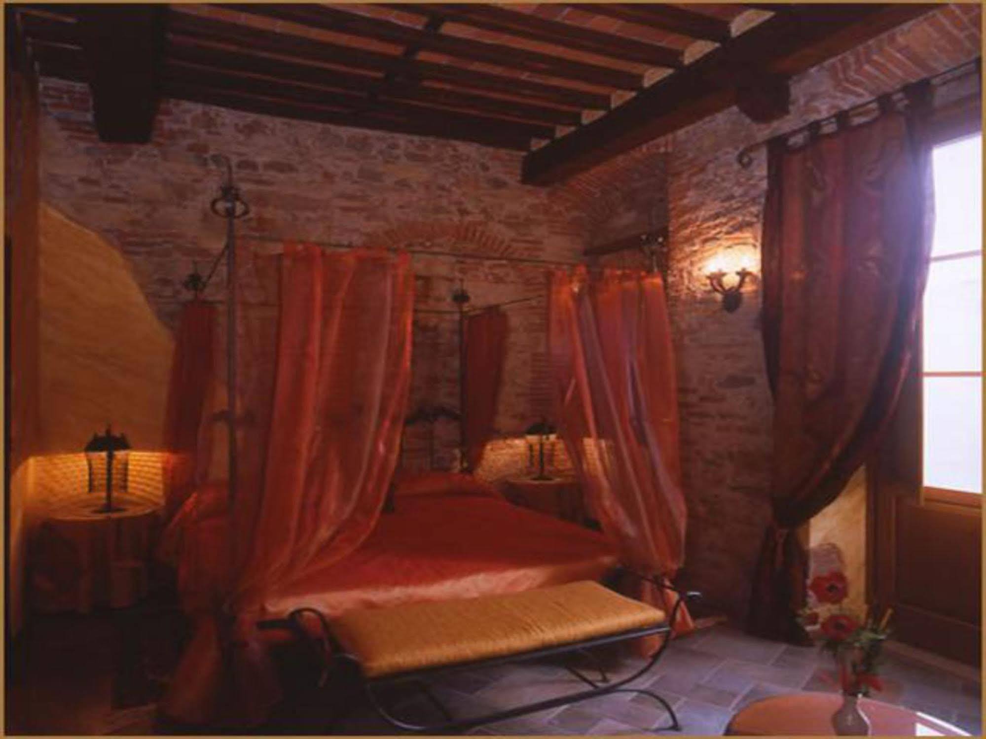 Luxury Corte Di Re Artu Λούκα Εξωτερικό φωτογραφία