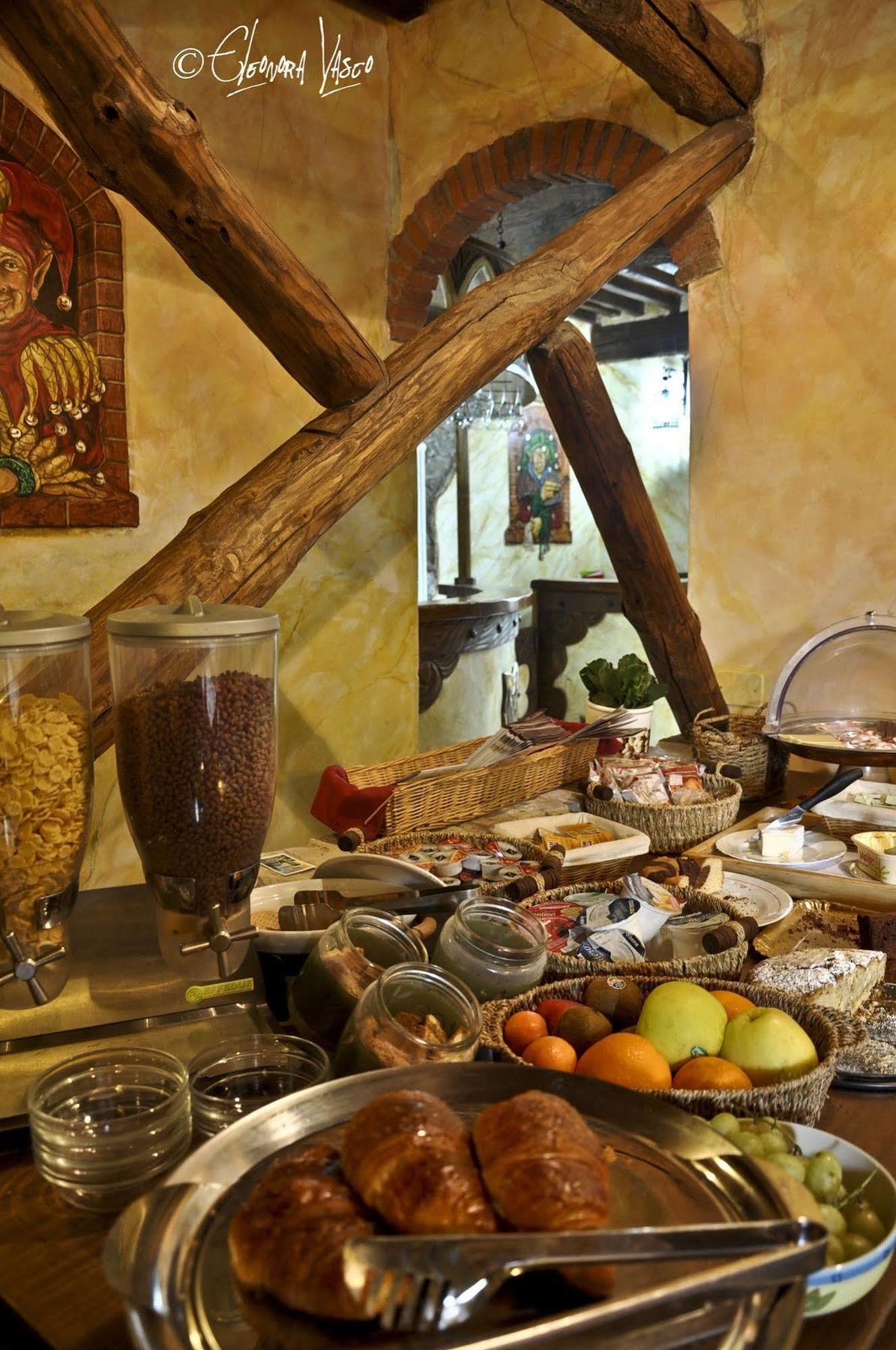 Luxury Corte Di Re Artu Λούκα Εξωτερικό φωτογραφία